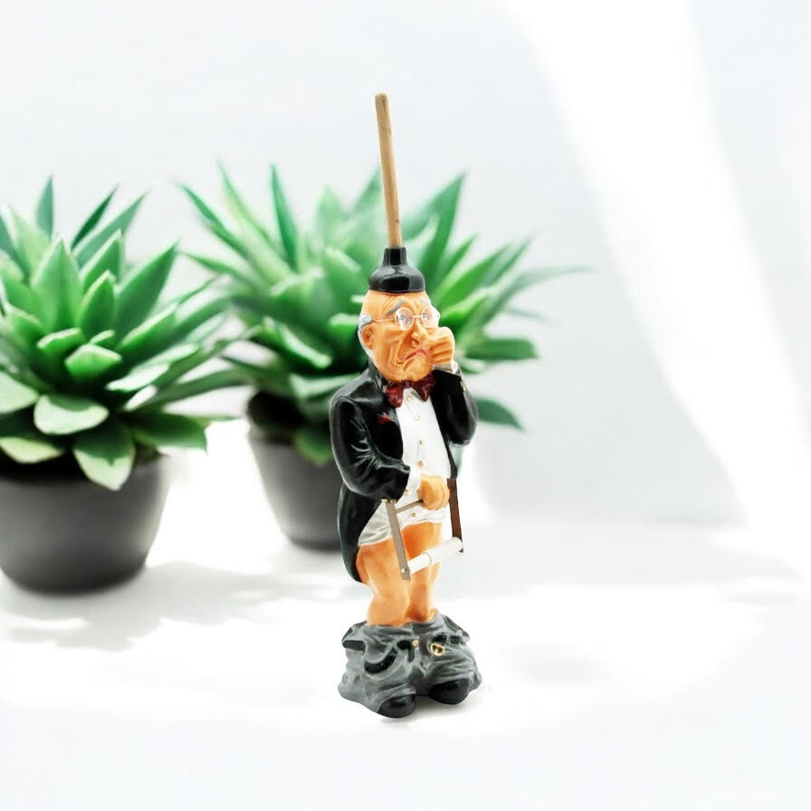 76cm Old Man Toilet Roll Holder – Freestanding Gentleman Tissue Holder for Bedroom or Bathroom
