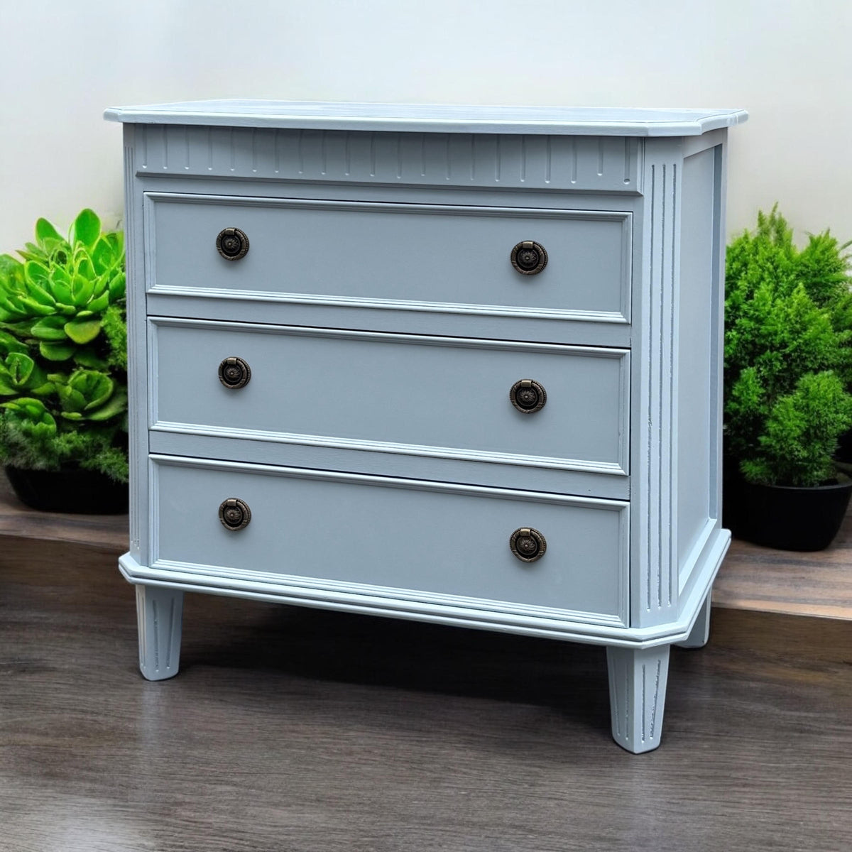 Carved 3-Drawer Chest Console Table with Antique Bronze Handles – Painted Hallway Storage, Sky Blue