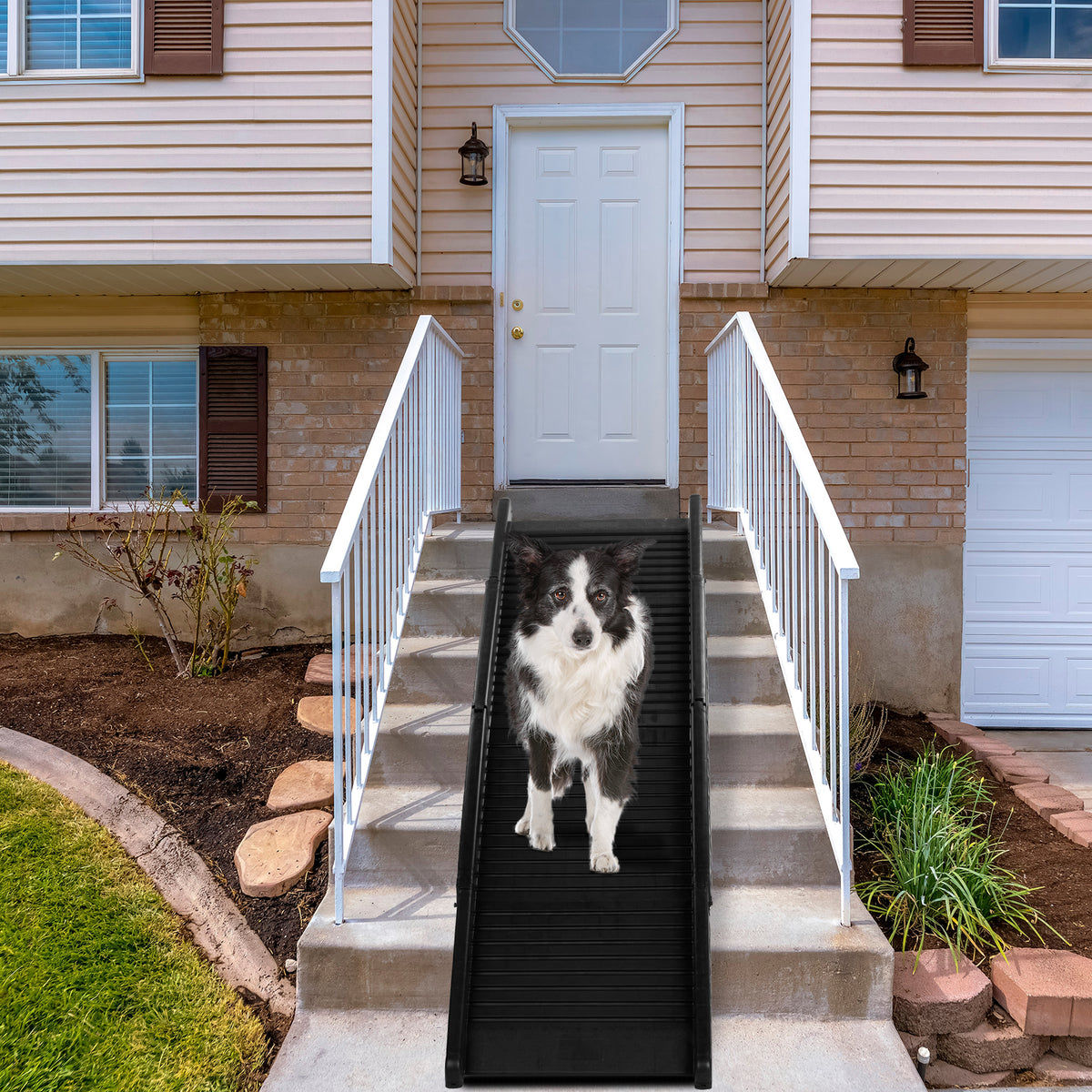 Tri-Fold Non-Slip Dog Ramp, 150cm Lightweight Portable Pet Ramp with Side Rails – For Cars, Trucks & SUVs