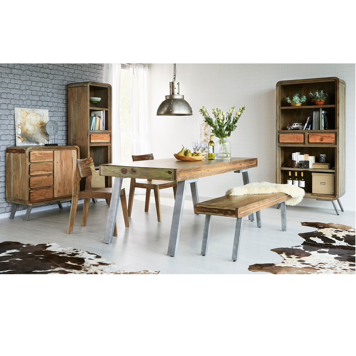 Aspen Large Hand-Crafted Dining Table – Retro-Inspired Family Table for Dining Rooms & Kitchens