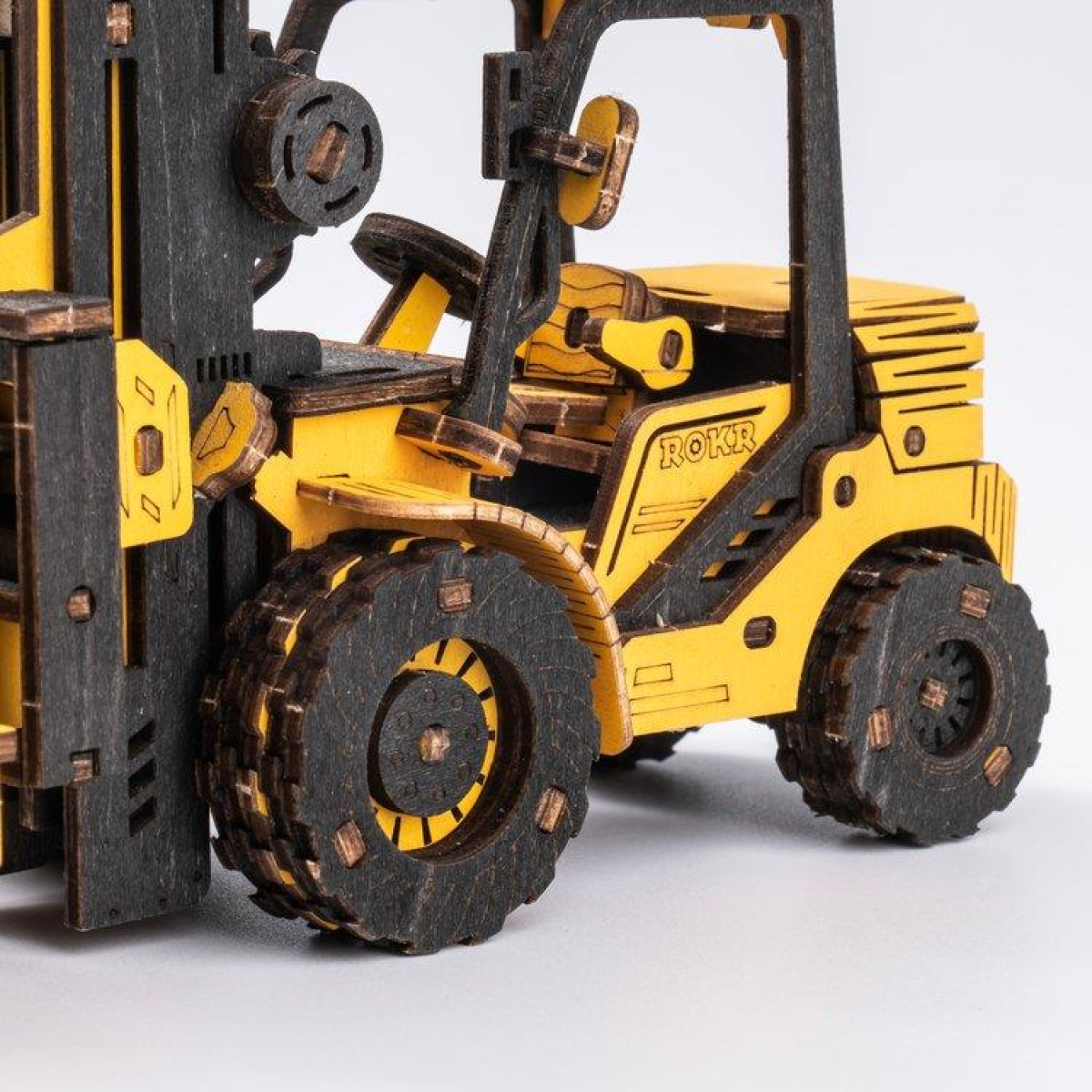ROBOTIME ROKR Forklift 3D Wooden Puzzle Building Kit, 139 Pieces – Educational Model Toy for Ages 8+