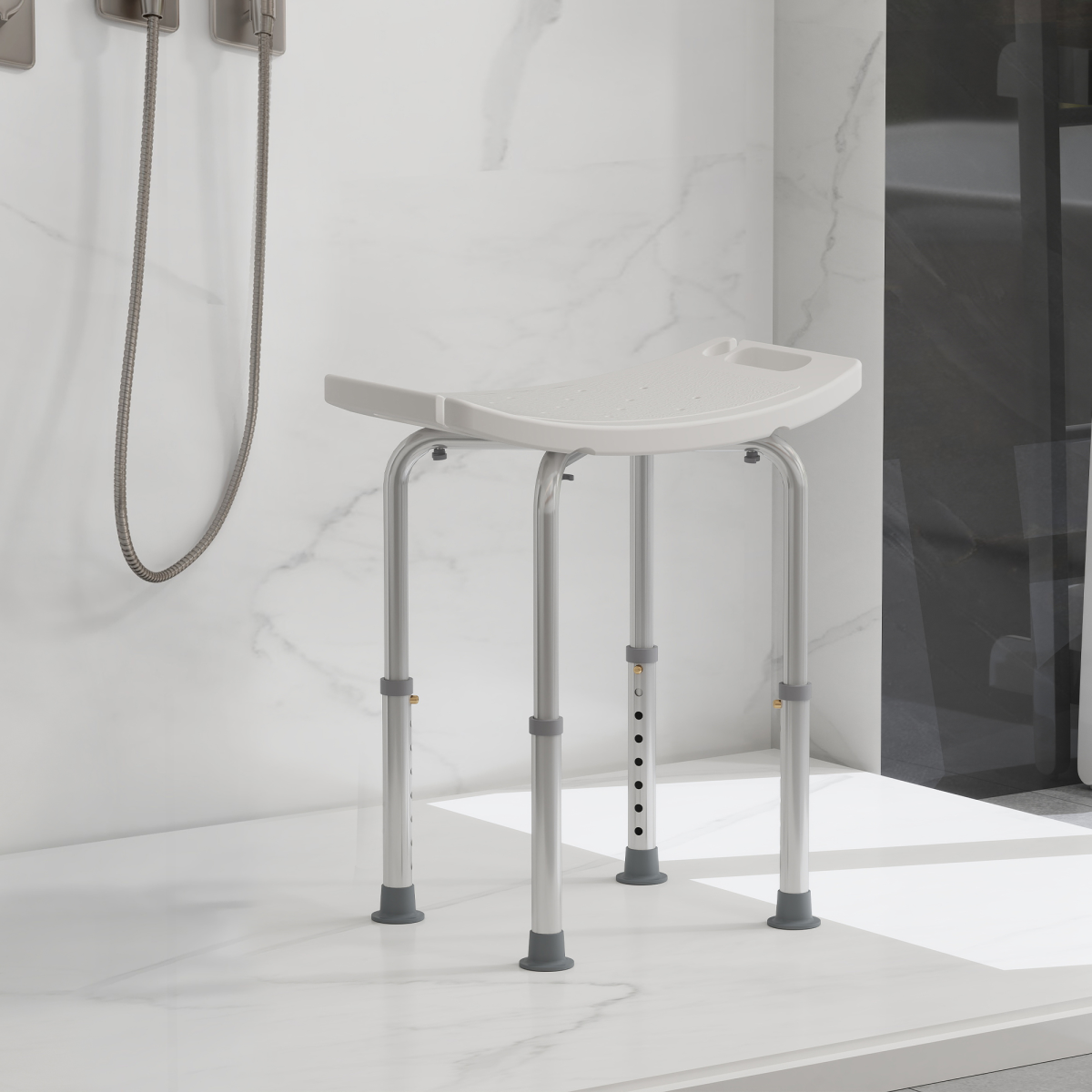 HOMCOM Mobility Shower and Bath Stool with Adjustable Height and Non-Slip Suction Feet – Aluminium Seat