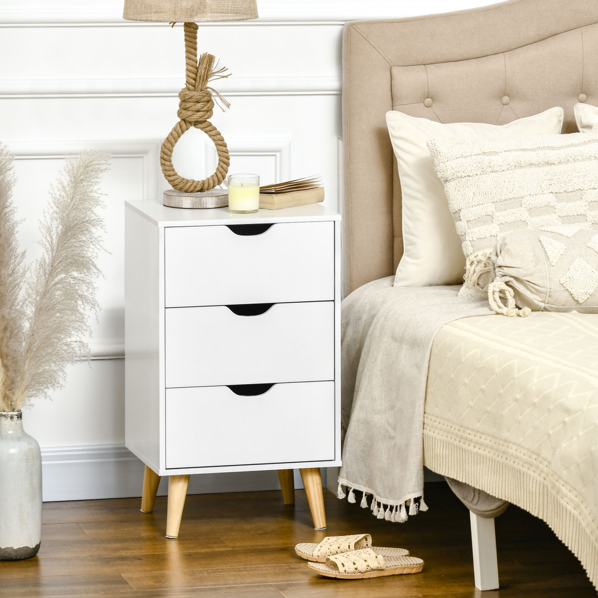 HOMCOM 3-Drawer Chest of Drawers with Wooden Legs & Groove Handles – Bedroom, Living Room & Hallway Storage