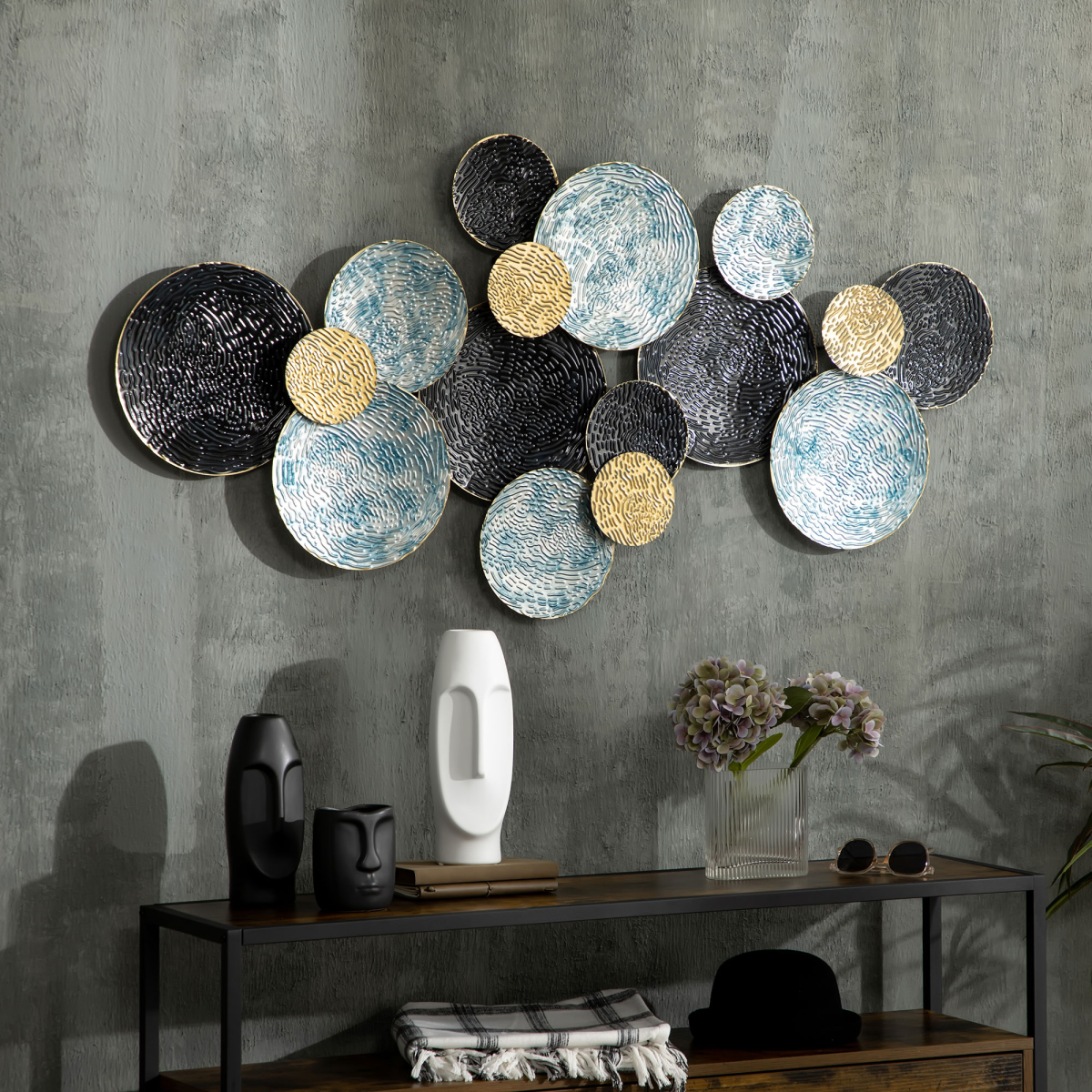 HOMCOM Multi-Disc Metal Wall Art Sculpture – 3D Modern Living Room Decor, Blue, Gold & Silver