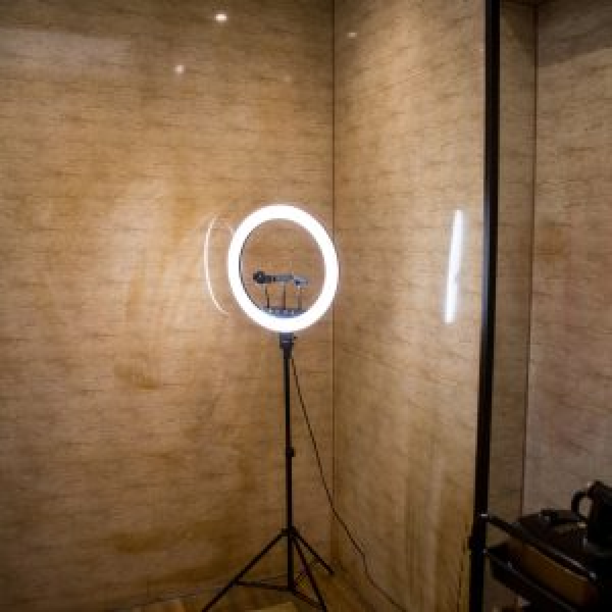 Eclipse Ring Light with Adjustable Tripod Stand and Three Phone Holders – Filming and Content Creation