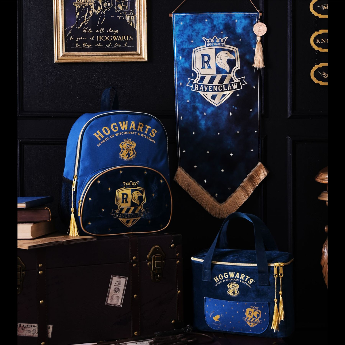 Warner Bros Harry Potter Alumni Lunch Bag with Embroidered Ravenclaw Crest – Blue Velvet, Gold Zip