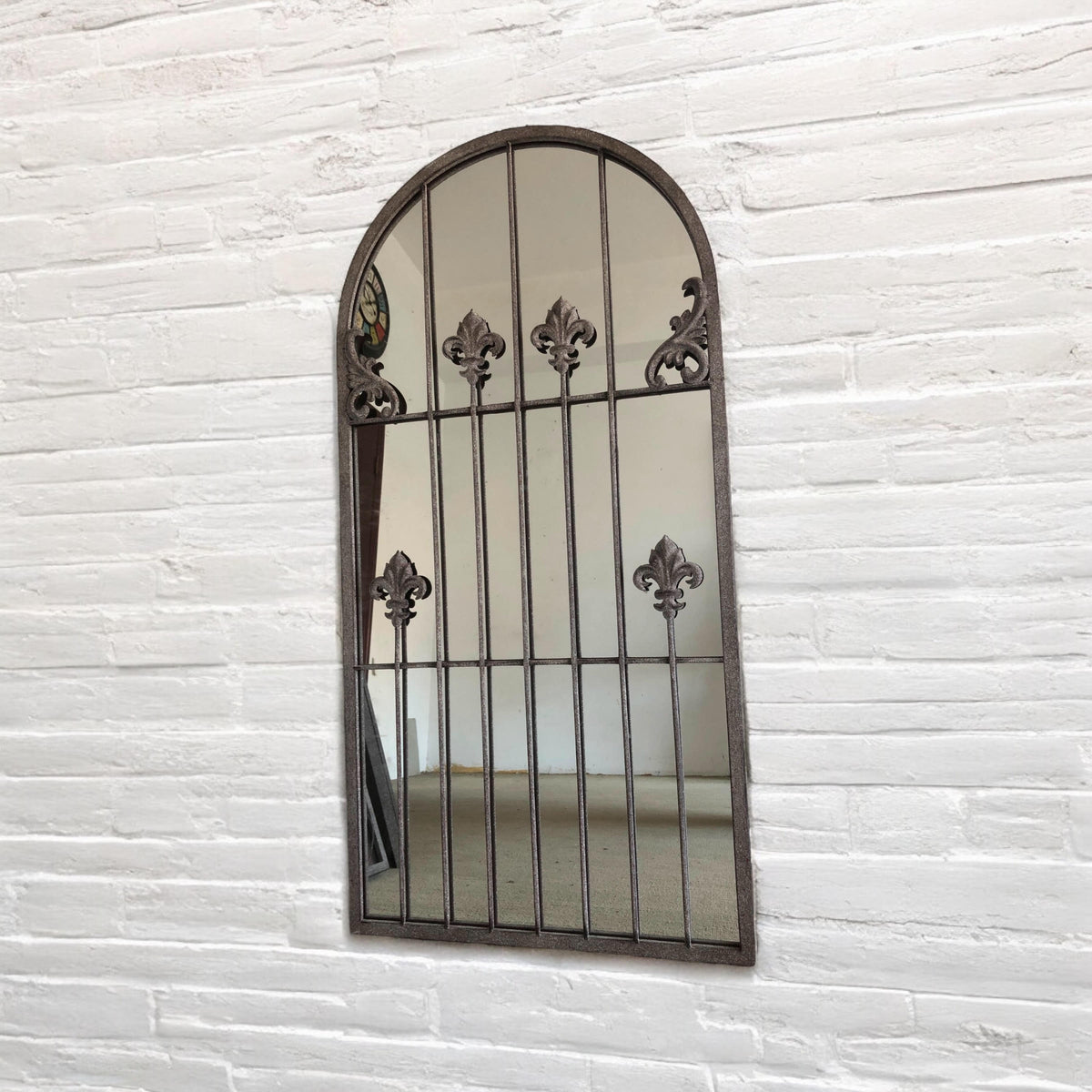 AcaciaHome Framed Arched Wall Mirror, 120cm with Rust-Finish Iron Frame & Floral Design – Indoor or Outdoor