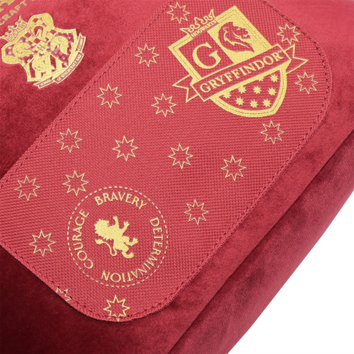 Warner Bros Harry Potter Alumni Lunch Bag – Gryffindor Red Velvet with Embroidered Crest & Gold Zip