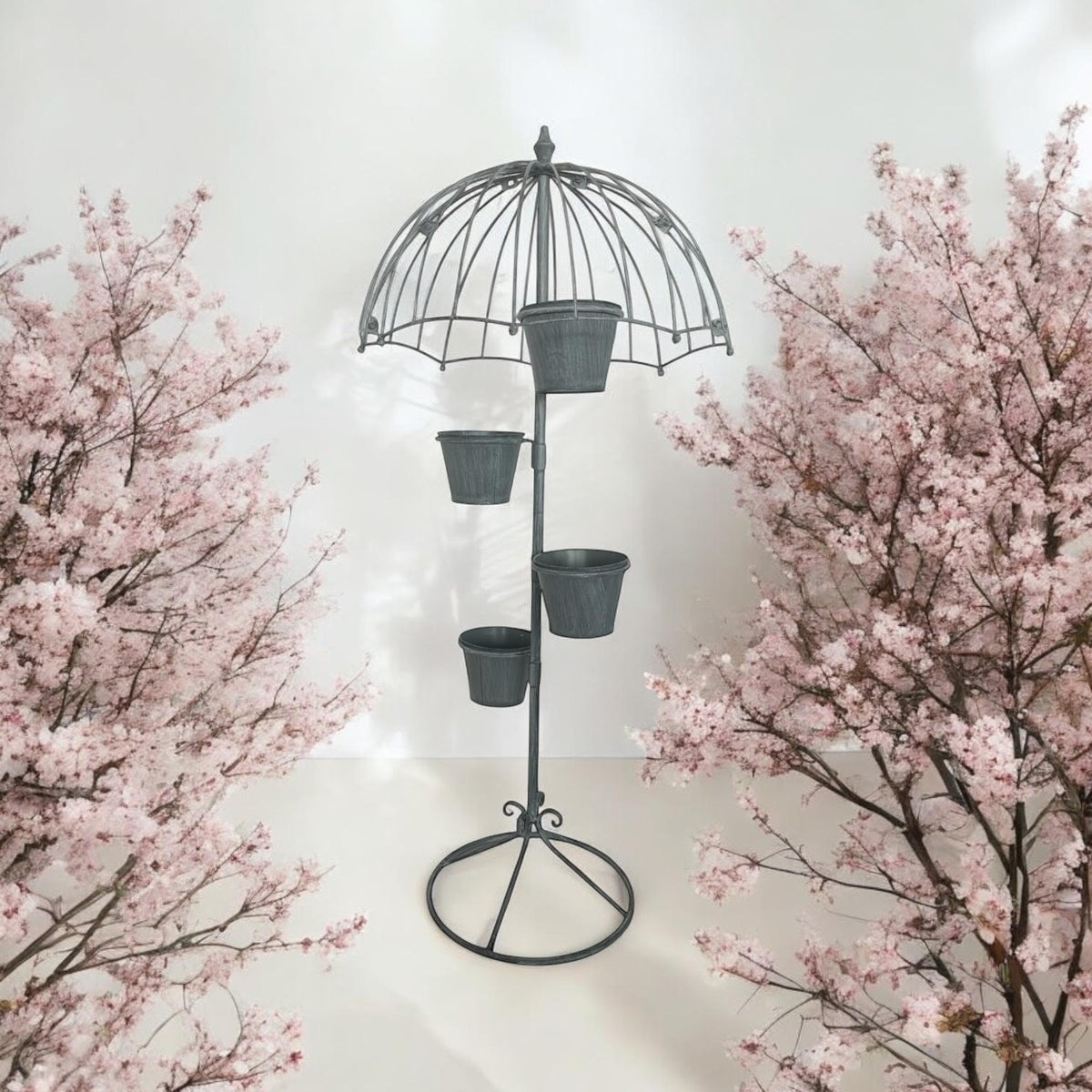 130cm Rust-Resistant Metal Garden Planter