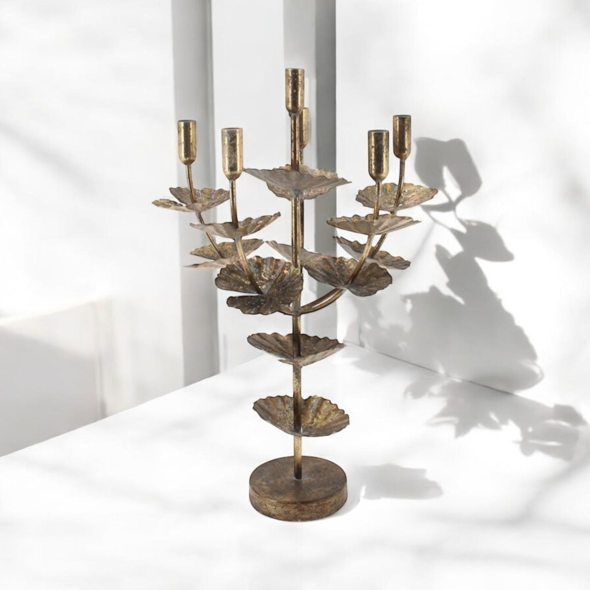 Flower-Shaped Art Deco Metal Candelabra, 57cm Tall – Elegant Table Centrepiece Candle Holder