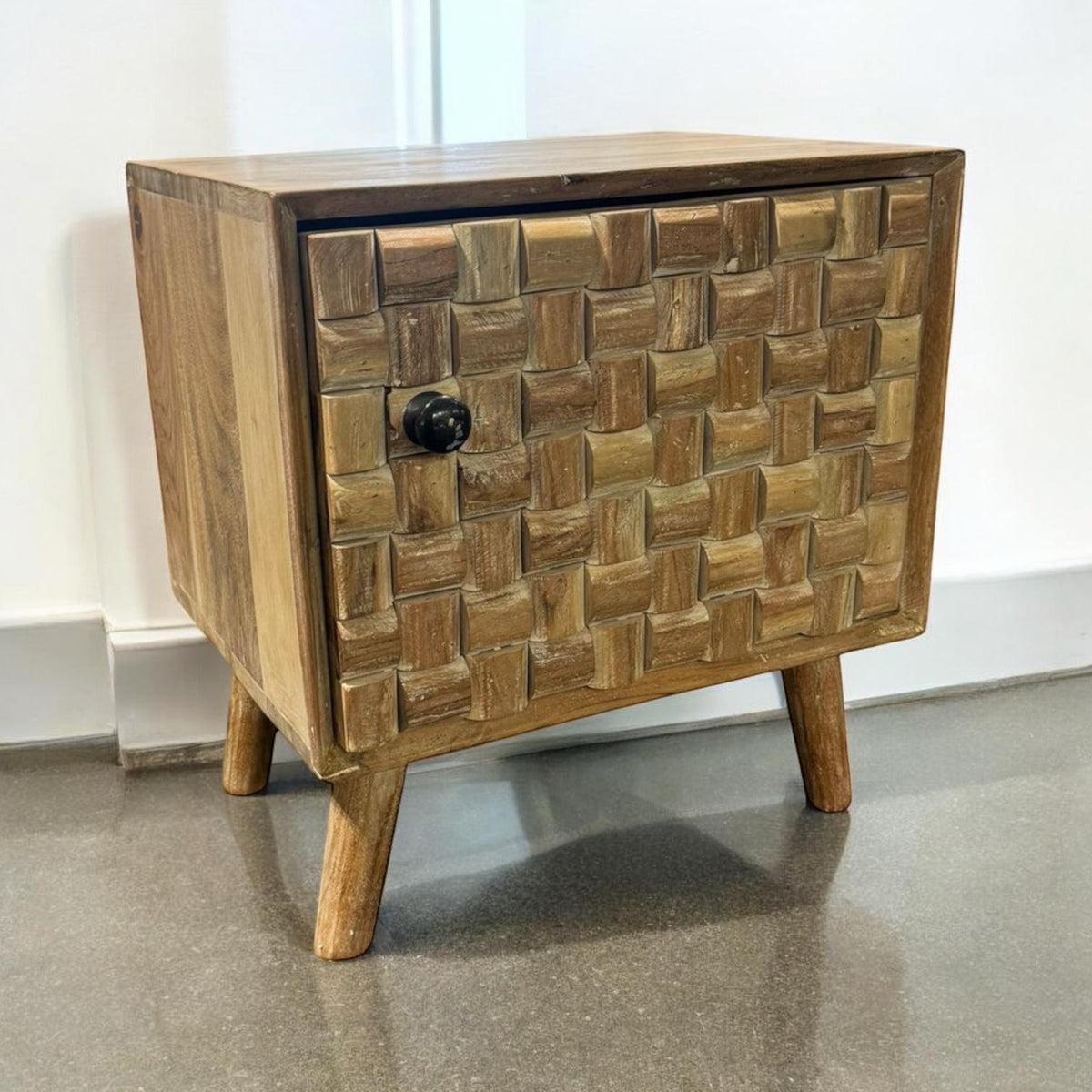 Wooden Bedside Cabinet, 47cm – Sturdy Bedroom Storage Table for Home