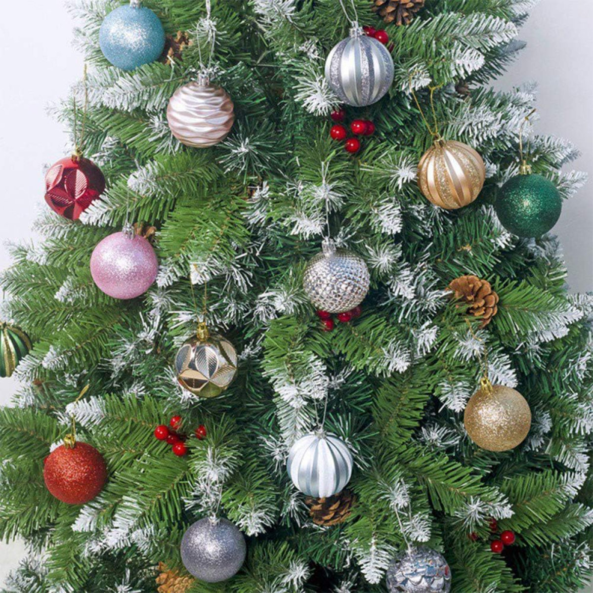Shatterproof Christmas Baubles 60mm – 12 Pack of Glossy & Matte Tree Decorations with Pre-Tied Strings
