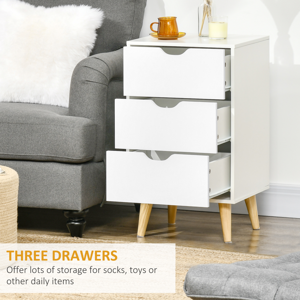 HOMCOM 3-Drawer Chest of Drawers with Wooden Legs & Groove Handles – Bedroom, Living Room & Hallway Storage