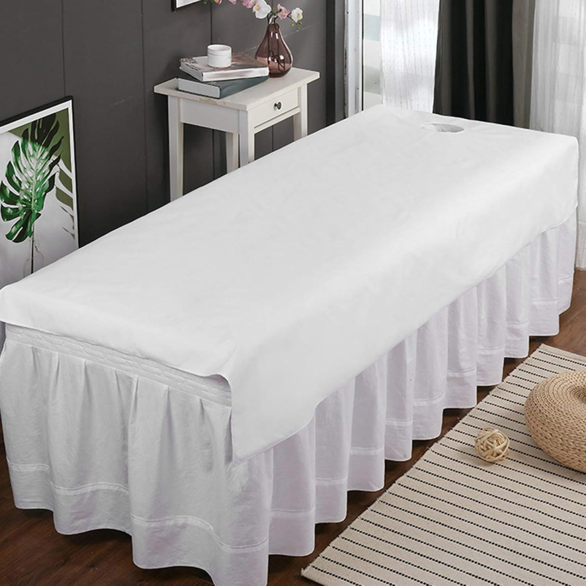 Disposable Massage Bed Covers – Non-Woven, Oil & Waterproof Spa Bed Sheets for Salons, Hotels & Tattoo