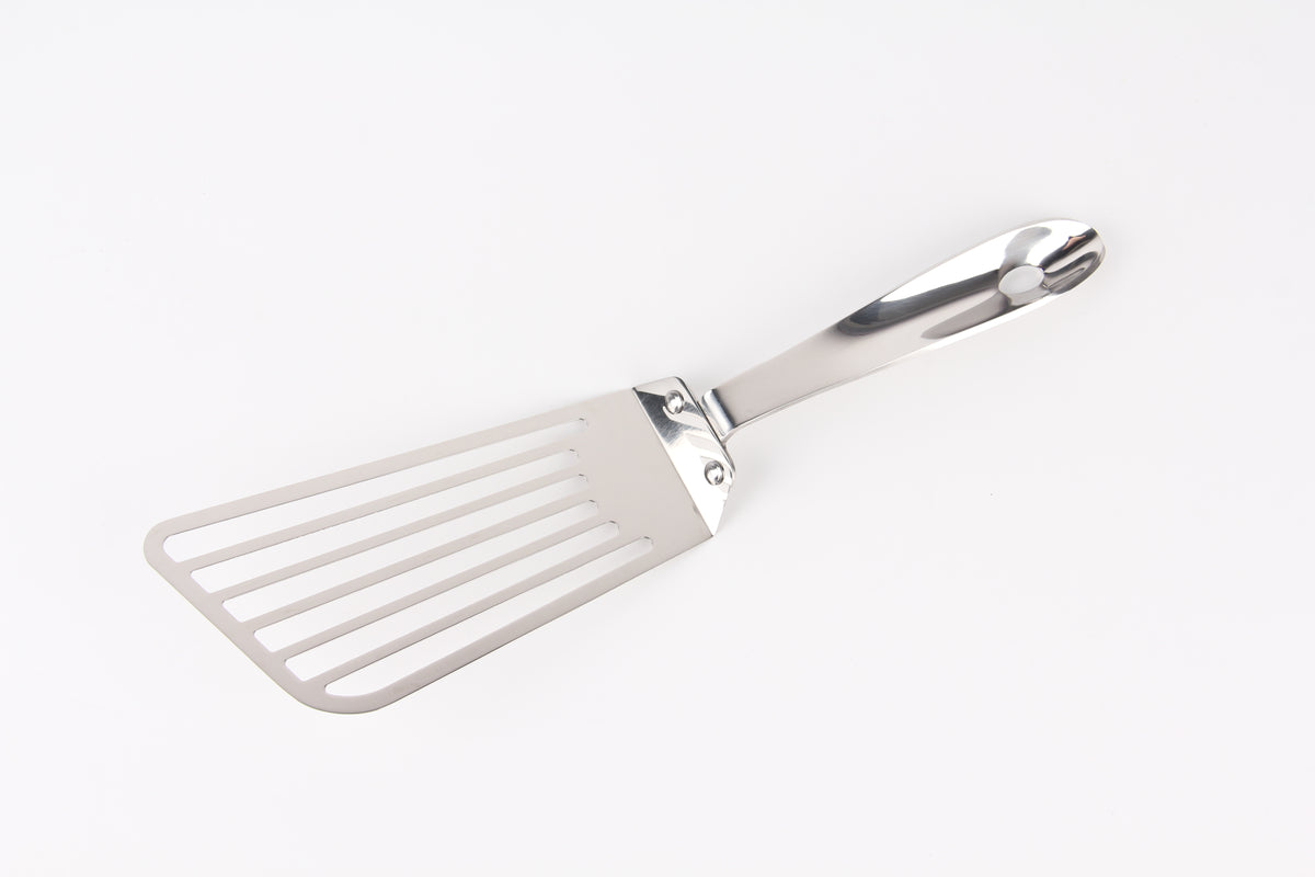 Avilo Stainless Steel Flexible Spatula – Light Turner for Frying Pans