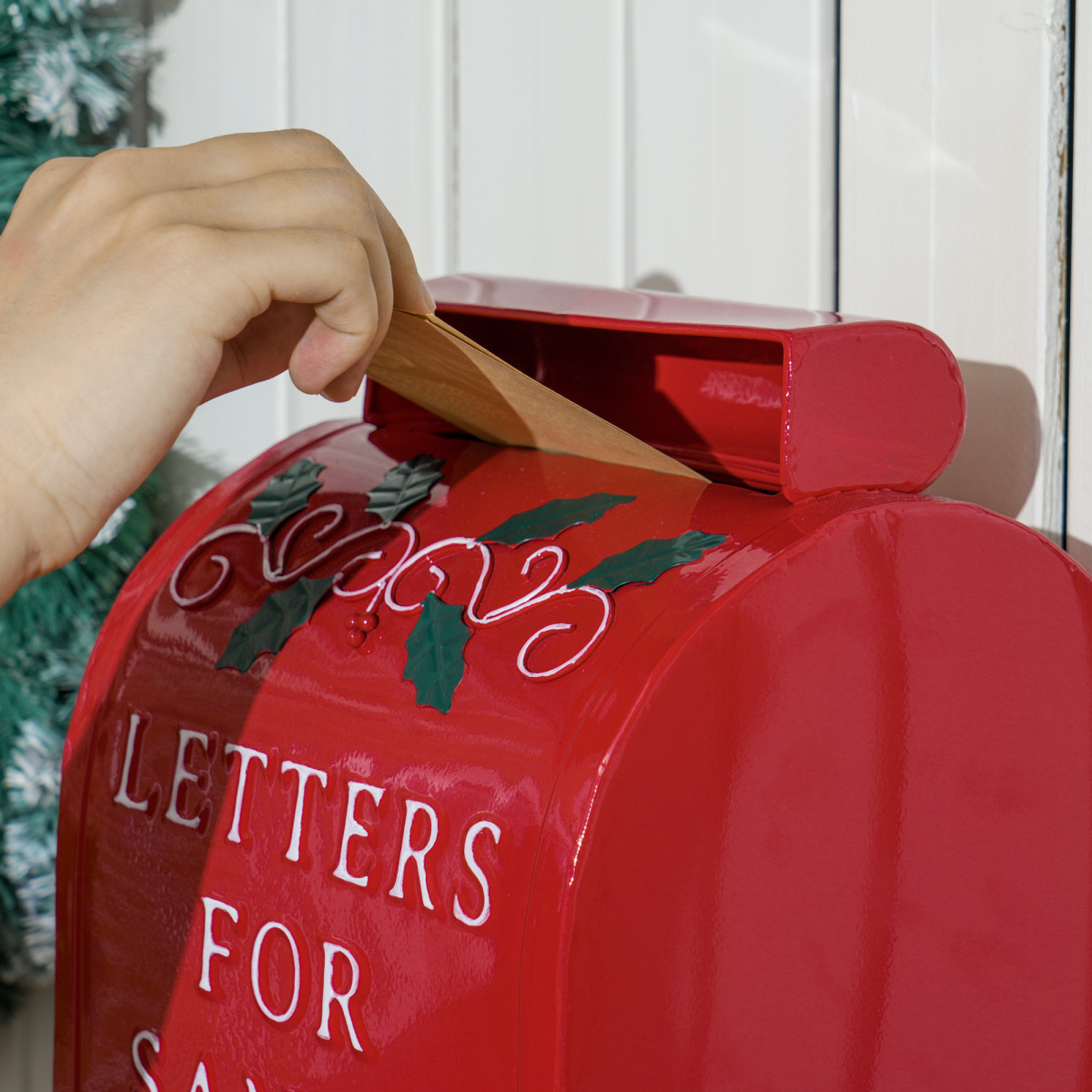 HOMCOM Christmas Post Box with 3D Embossed Pattern – Freestanding or Wall Mounted Festive Letter Box