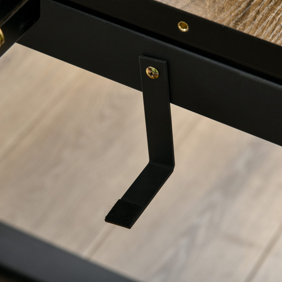 Extendable 6-Seater Dining Table with Wood-Effect Top & Metal Frame – Modern Industrial Style