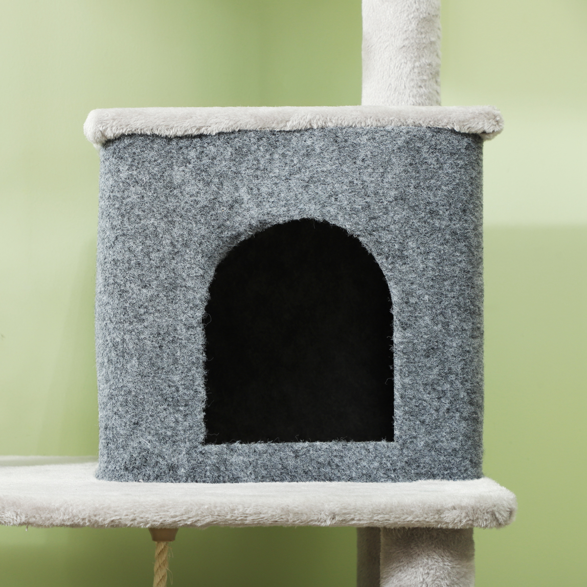 PawHut 132cm Cat Tree for Indoor Cats with Scratching Posts, Cat House, Bed & Anti-Tip Kit – Light Grey
