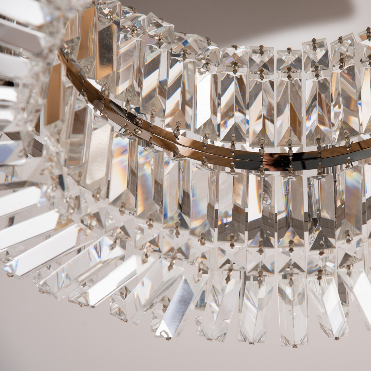 HOMCOM Crystal Chandelier Ceiling Light with Stainless Steel Frame – Pendant Light for Living Room, Silver