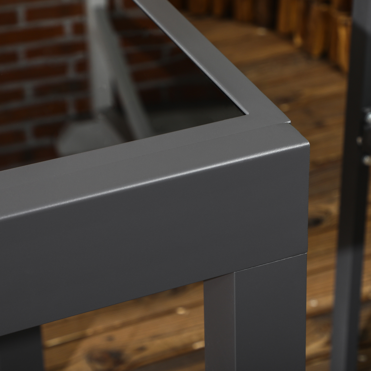 Outsunny Extendable Outdoor Dining Table with Aluminium Frame & Tempered Glass Top – Patio Table, Black