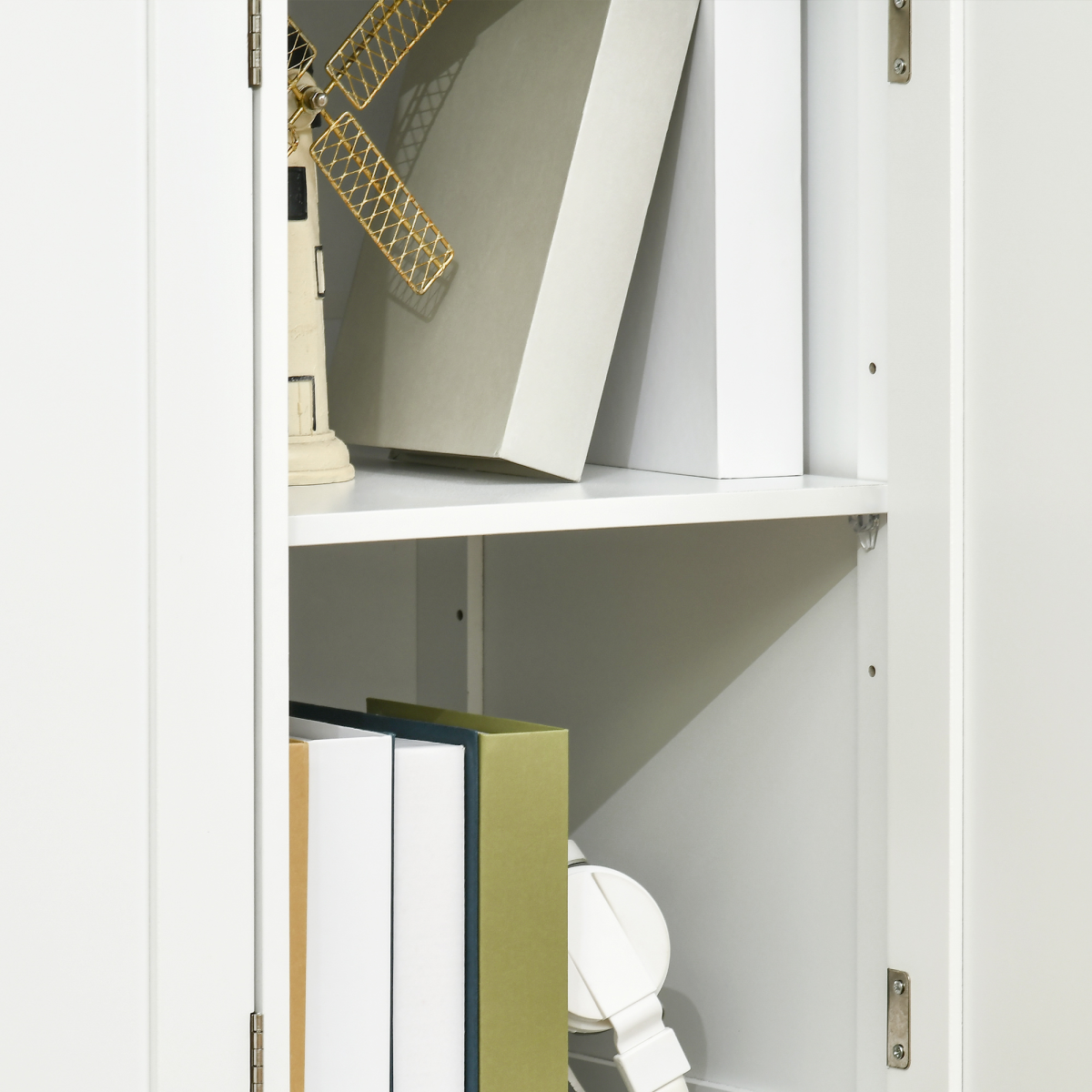 HOMCOM White Sideboard with Natural Rubberwood Top, 3 Drawers & Adjustable Shelves – Storage Cabinet