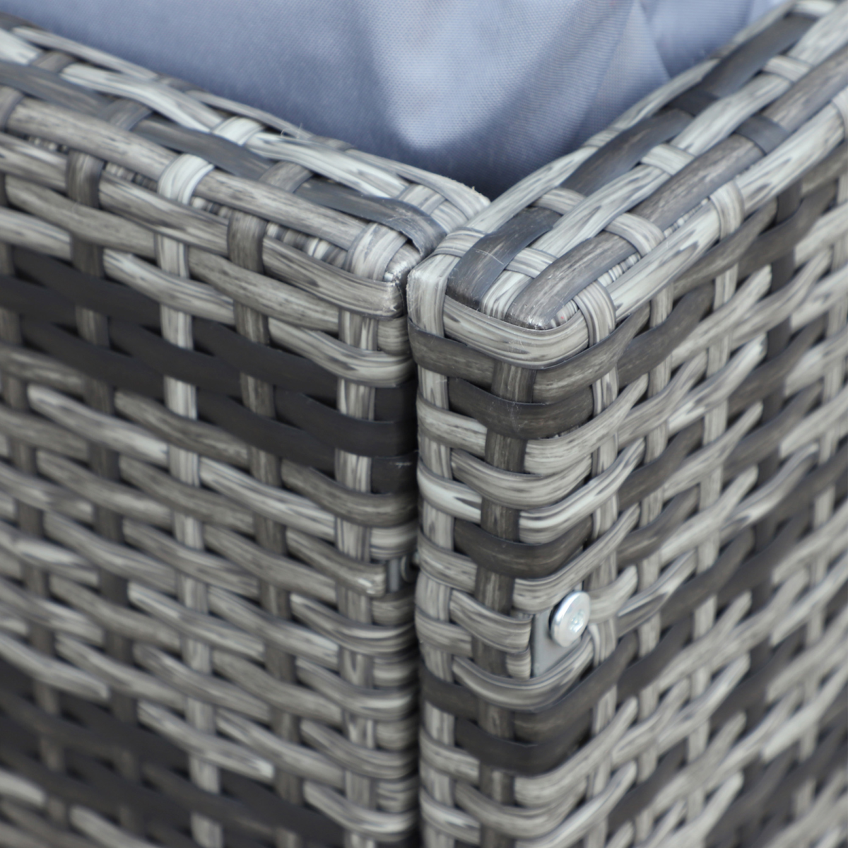 Outsunny 4-Piece PE Rattan Garden Furniture Set with Two Loveseats, Corner Table & Coffee Table – Mixed Grey