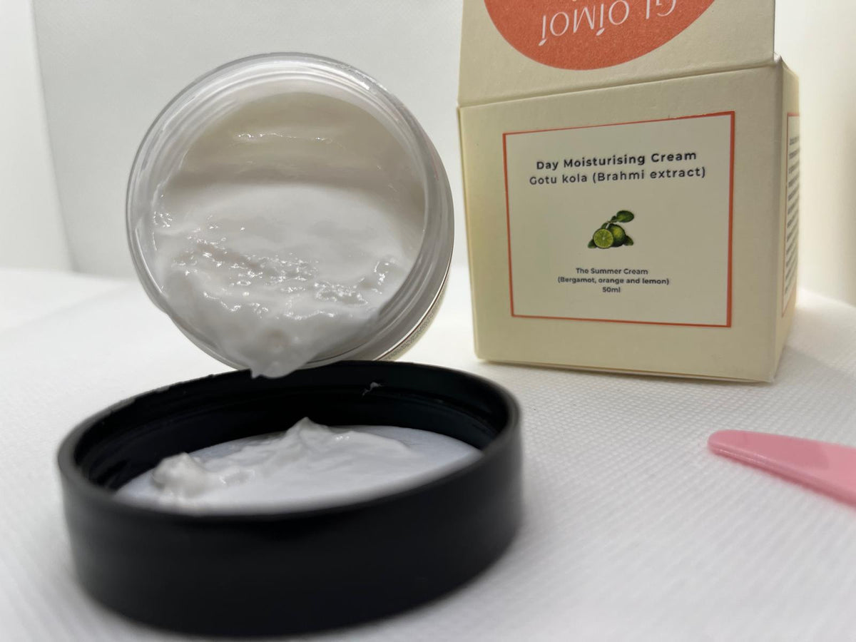 Gloímoí Day Moisturising Cream with Gotu Kola and White Mushroom Extract for Oily and Normal Skin