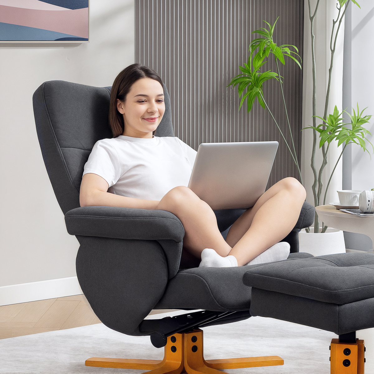 HOMCOM Linen-Look Recliner Chair with Footstool and Wooden Base – Scandi Style Relaxing Armchair, Grey
