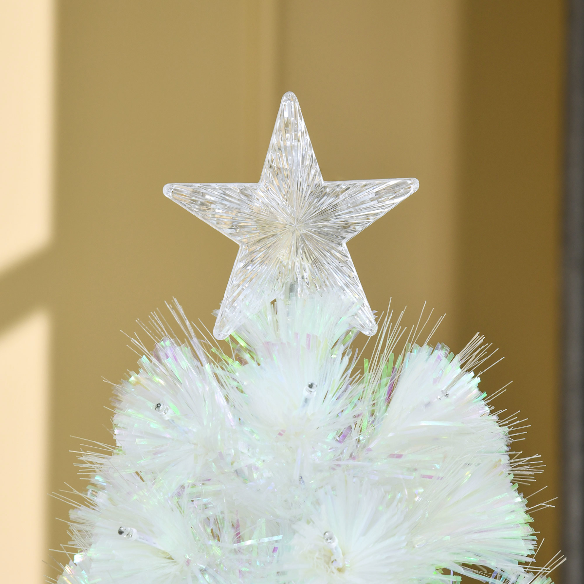 HOMCOM 5ft Pre-Lit Fibre Optic Artificial Christmas Tree with Multi-Coloured LEDs – Festive Decoration, White