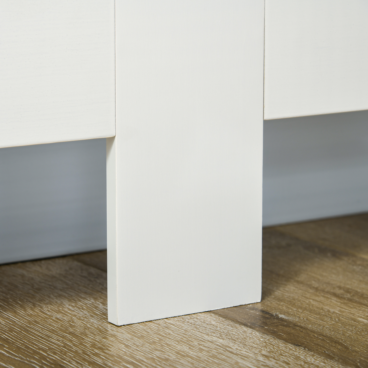 HOMCOM Slatted Radiator Cover with Top Shelf & Anti-Toppling System – Painted MDF Cabinet, 172cm