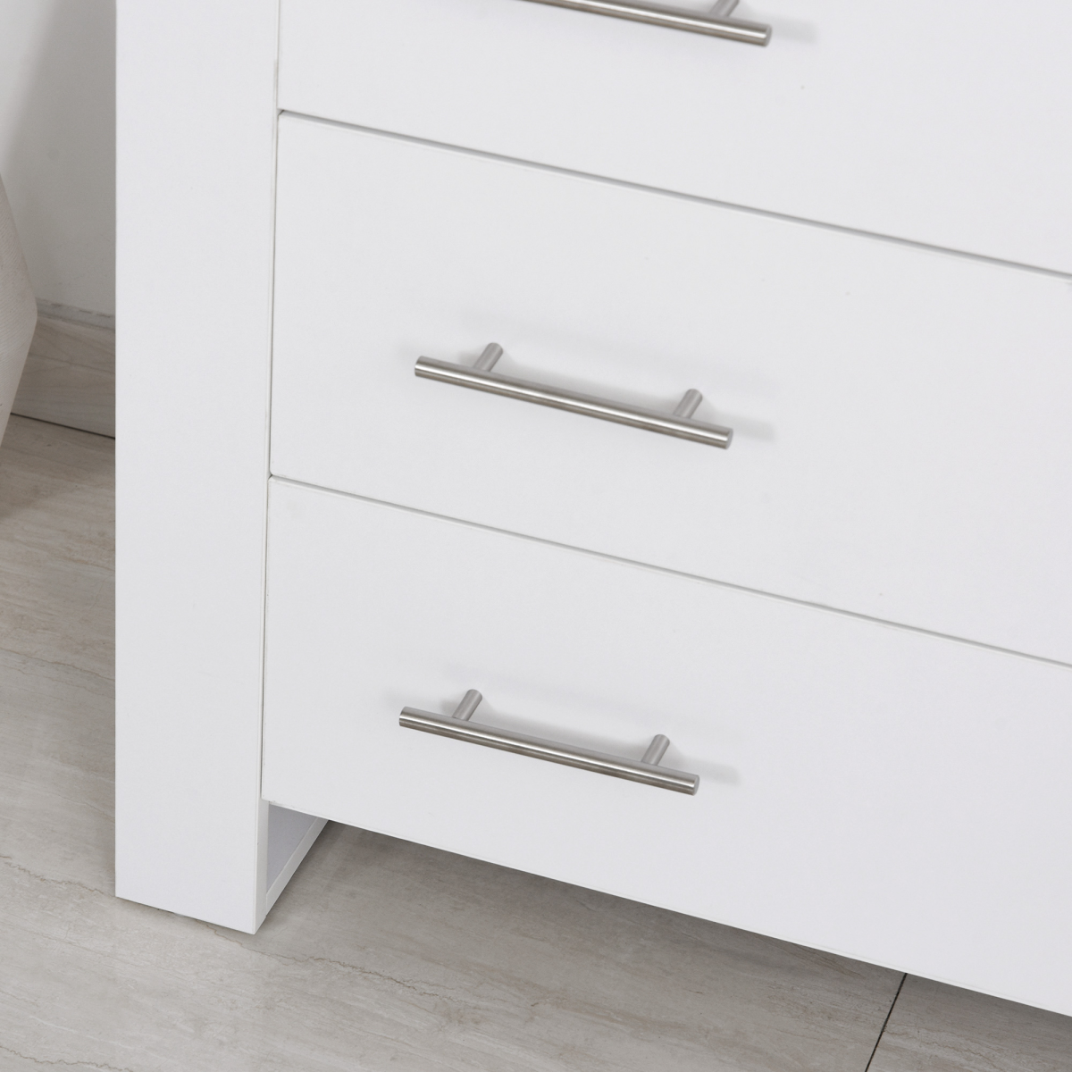Chest of 4 Drawers with Metal Handles – White Bedroom & Hallway Storage Unit