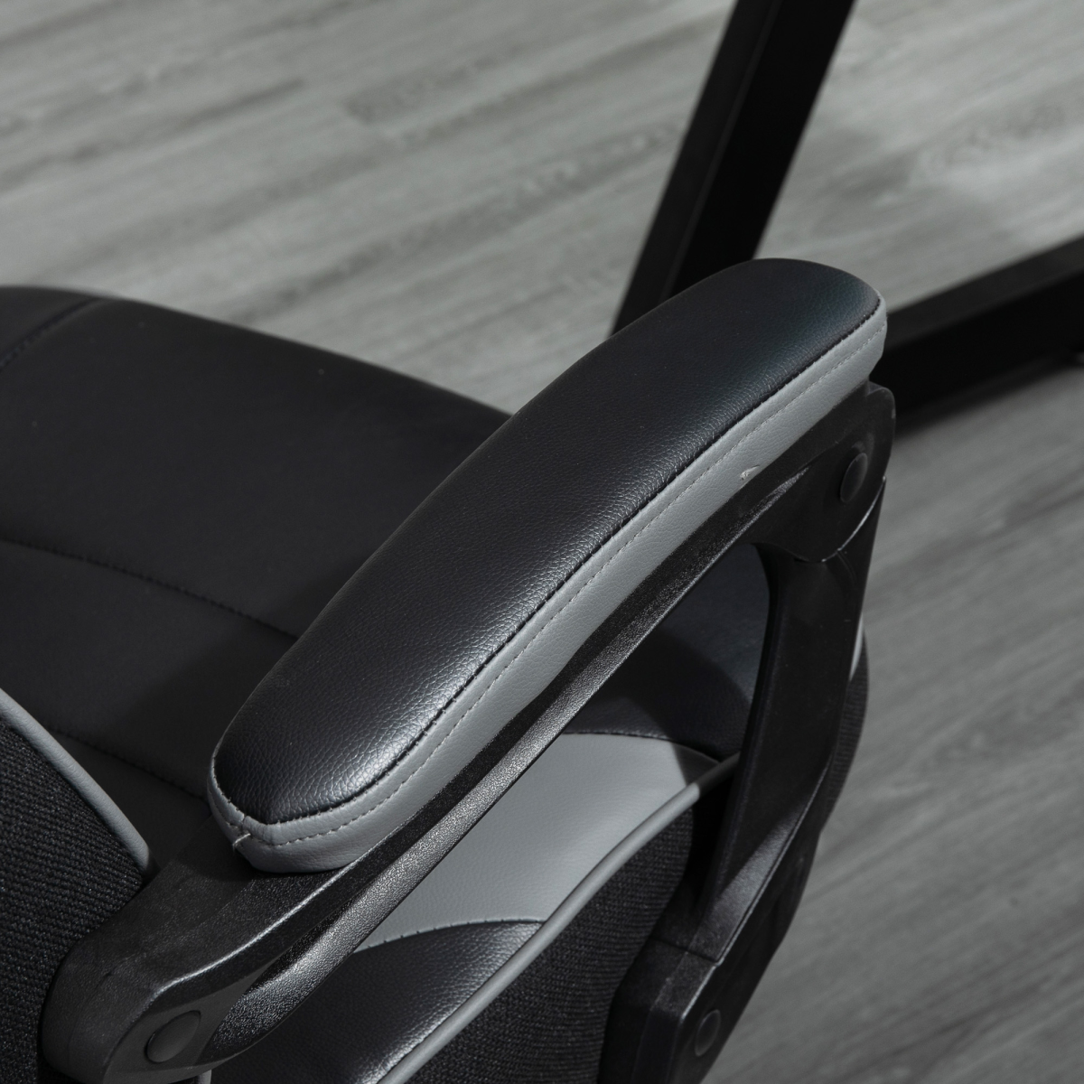 Vinsetto Reclining Racing Gaming Chair with Footrest & 170° Recline – Ergonomic Office Chair, Grey