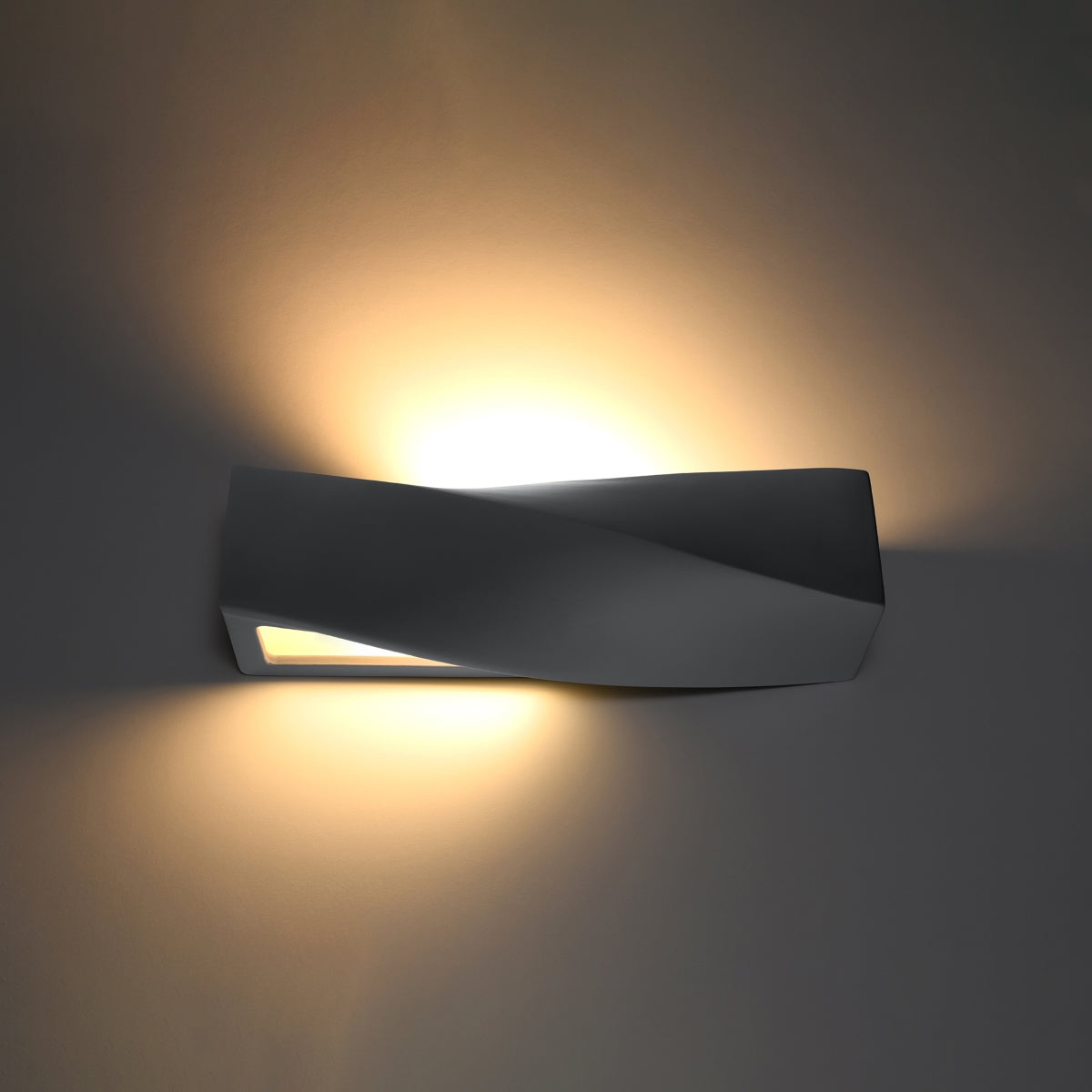 Sigma Modern Ceramic & Glass Wall Light, E27