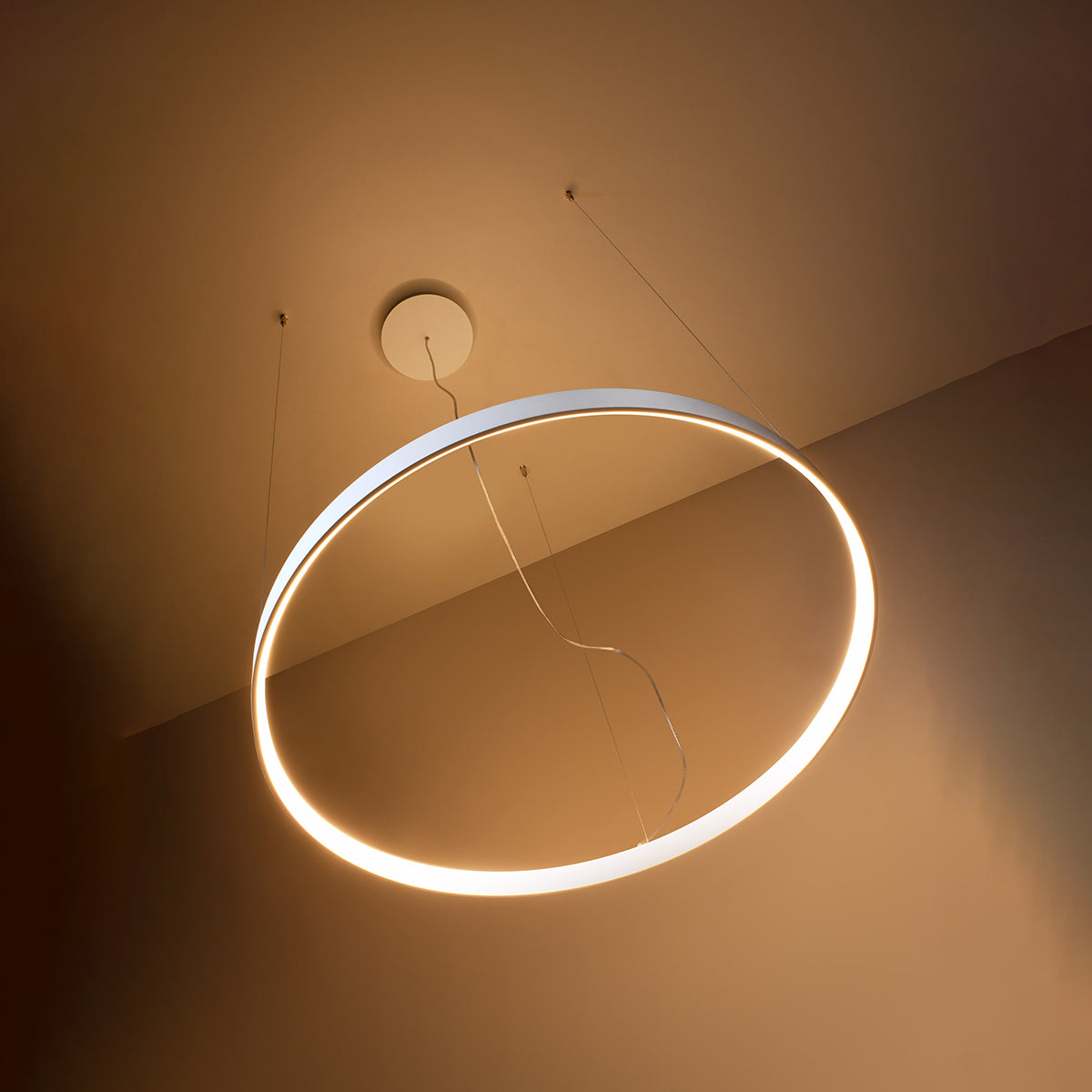 Rio Modern LED Chandelier in White Aluminium, 110cm – Warm White 3000K, 7820lm
