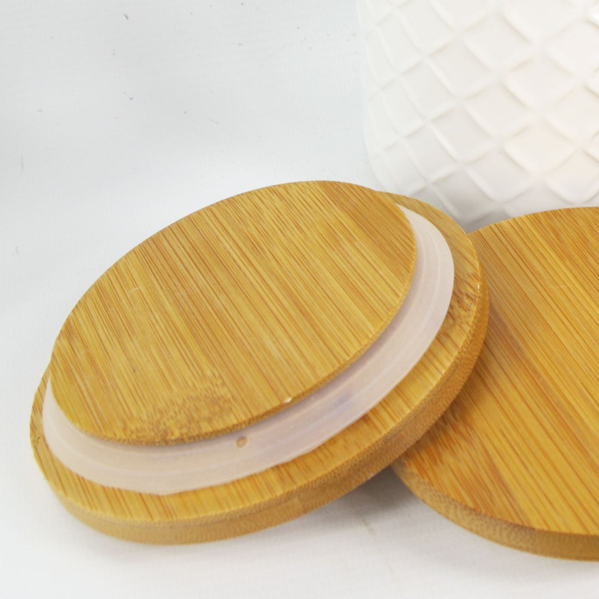 Leaf Design UK Set of 2 Embossed Ceramic Kitchen Canisters with Bamboo Lids – Tea, Coffee & Sugar Storage, Cream