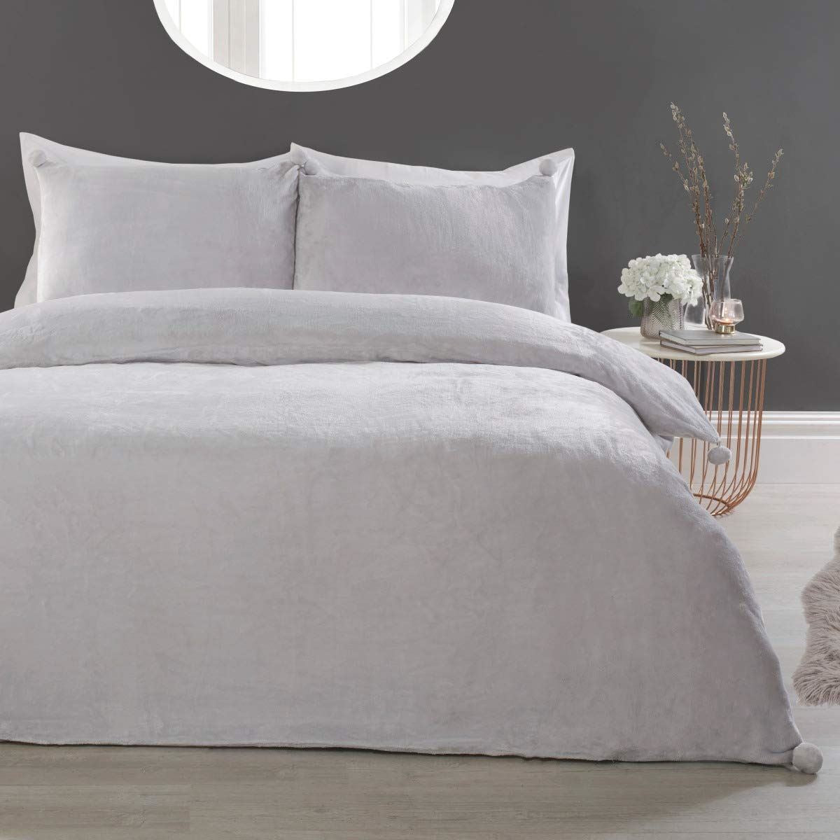 Sleepdown Pom Pom Flannel Fleece Duvet Cover Set with Matching Pillowcase – Cosy Bedding, Silver