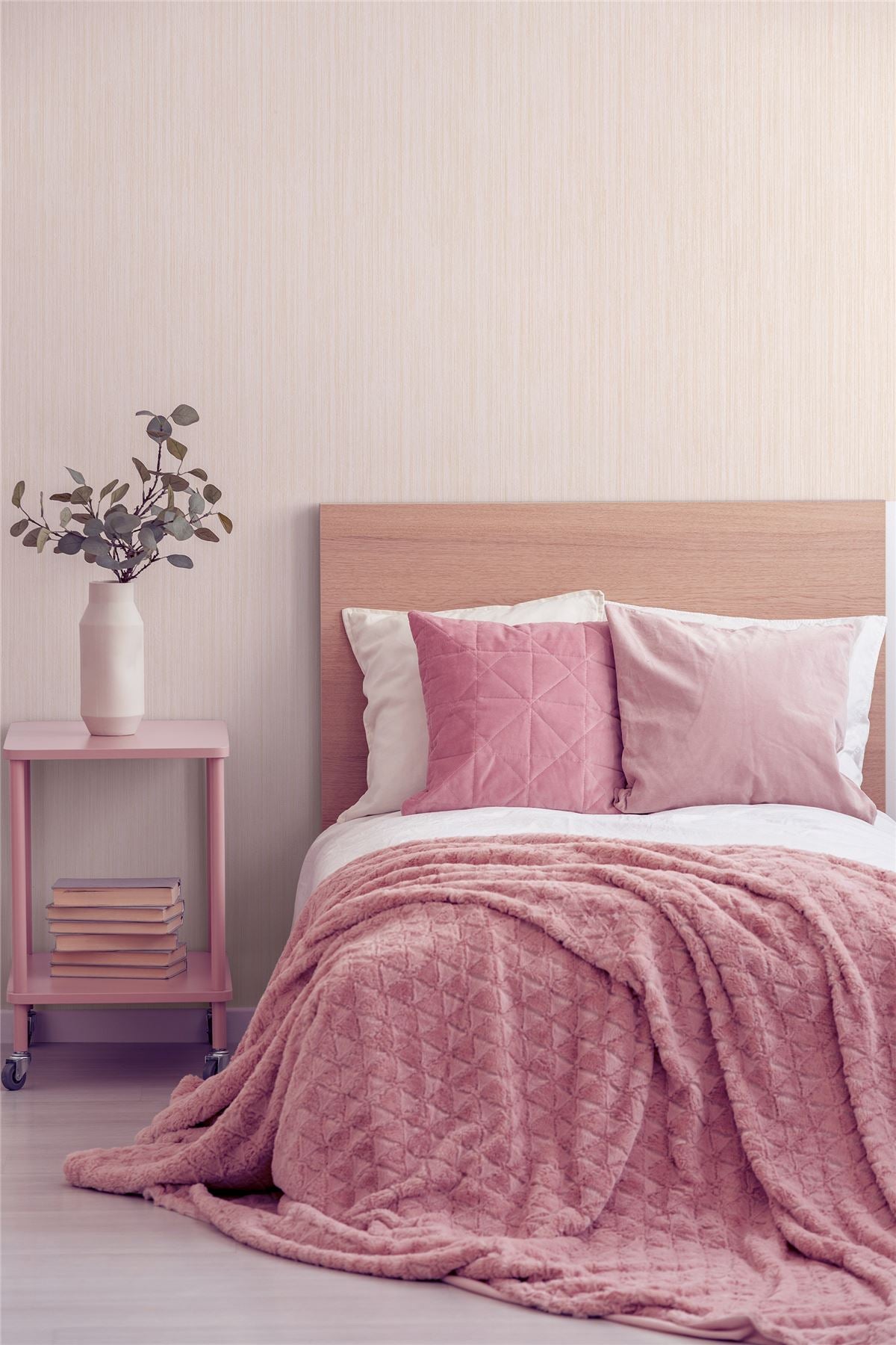 Arthouse Diamond Plain Textured Vinyl Wallpaper with Subtle Sparkle – Hardwearing Feature Wall, Blush Pink