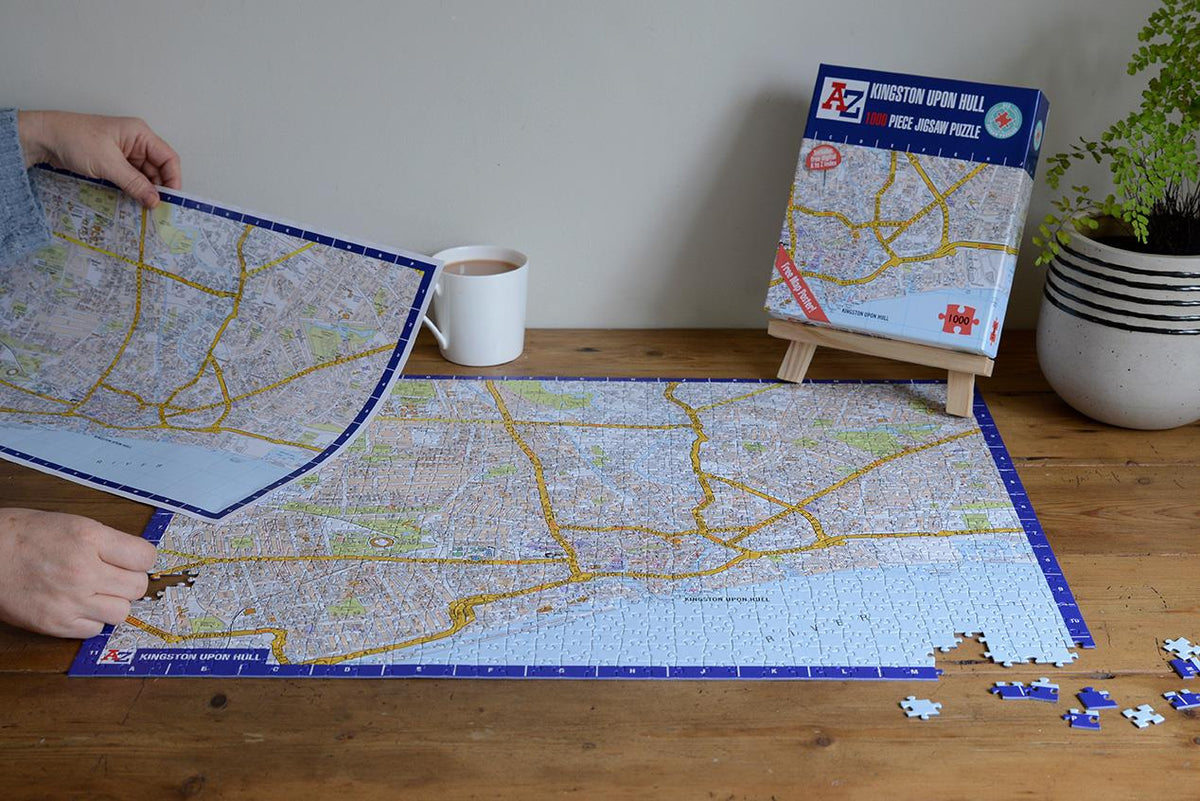 A to Z Map of Kingston upon Hull 1000 Piece Jigsaw Puzzle – Collins Street Map with Guide Print and Index