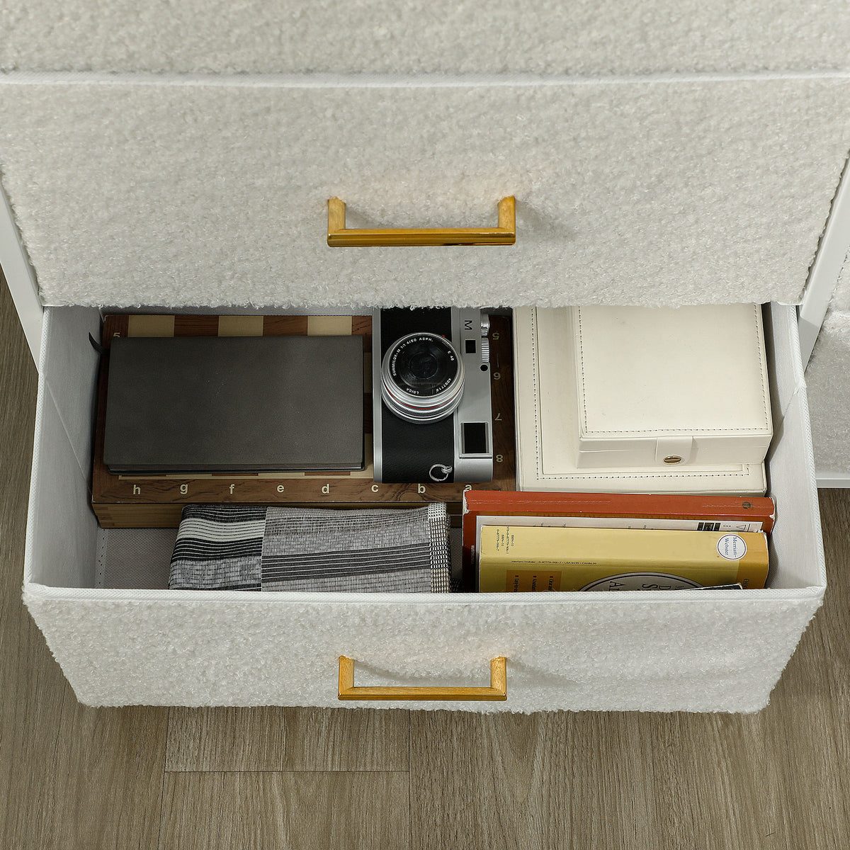 HOMCOM Cream Bouclé 9 Drawer Storage Unit with Steel Frame – Bedroom & Living Room Chest of Drawers