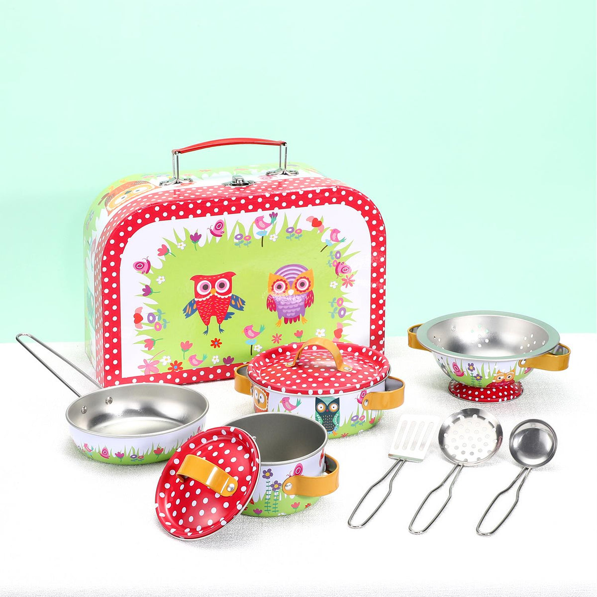 SOKA 10 Piece Kids Kitchenware Play Set with Carry Case – Role Play Pans, Colander and Utensils, Animals Design