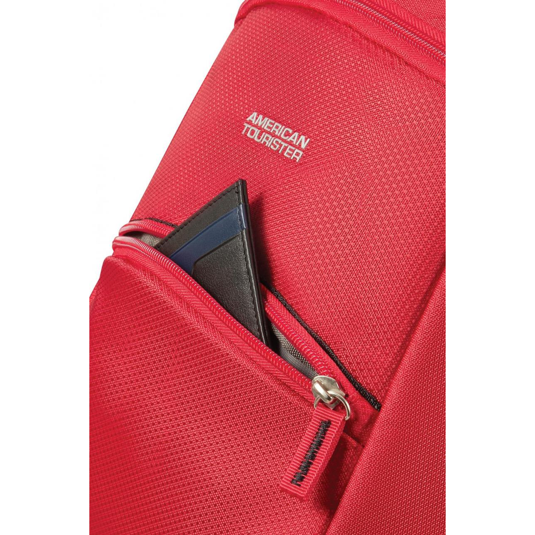 American Tourister City Backpack P503347 – Lightweight Everyday Rucksack with Spacious Interior, Red