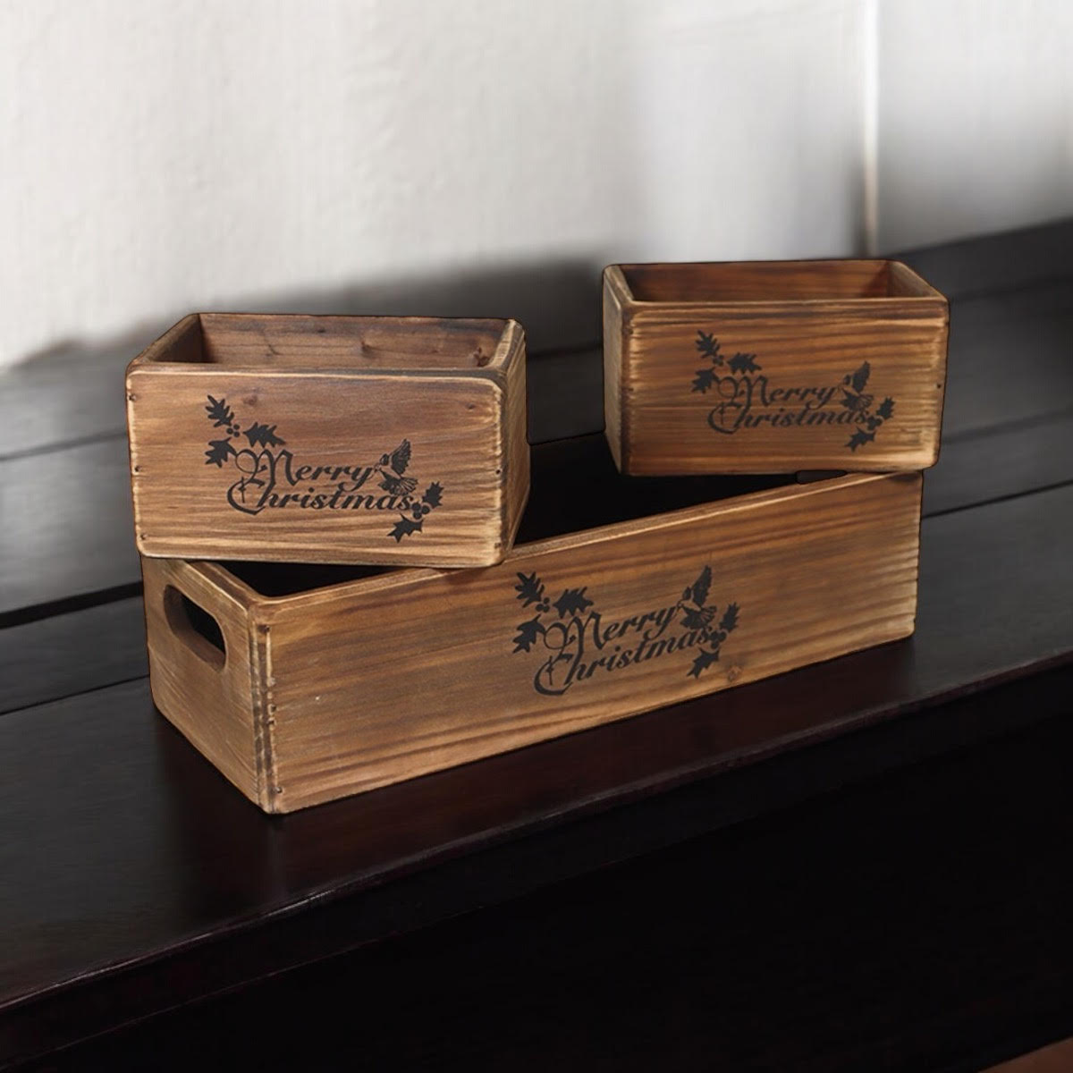 AcaciaHome Vintage Wooden Merry Christmas Storage Crate Set with Sturdy Handles – Festive Rustic Decor