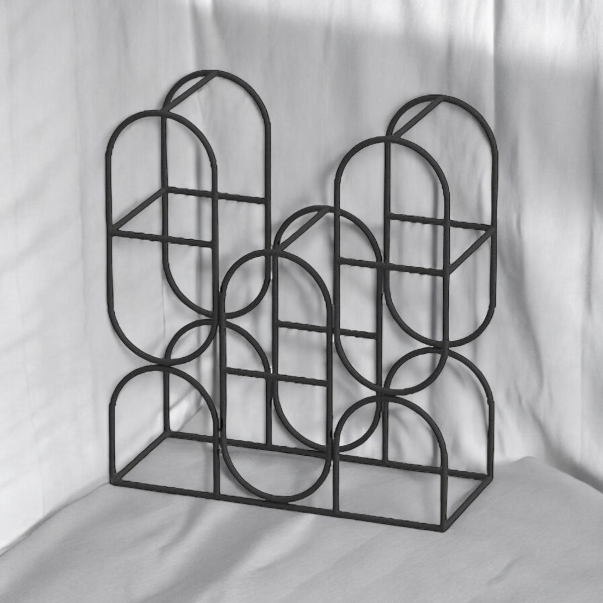 Cast Iron Freestanding Wine Rack, 14 Inch – Compact Decorative Wine Storage for Worktops and Bars, Black