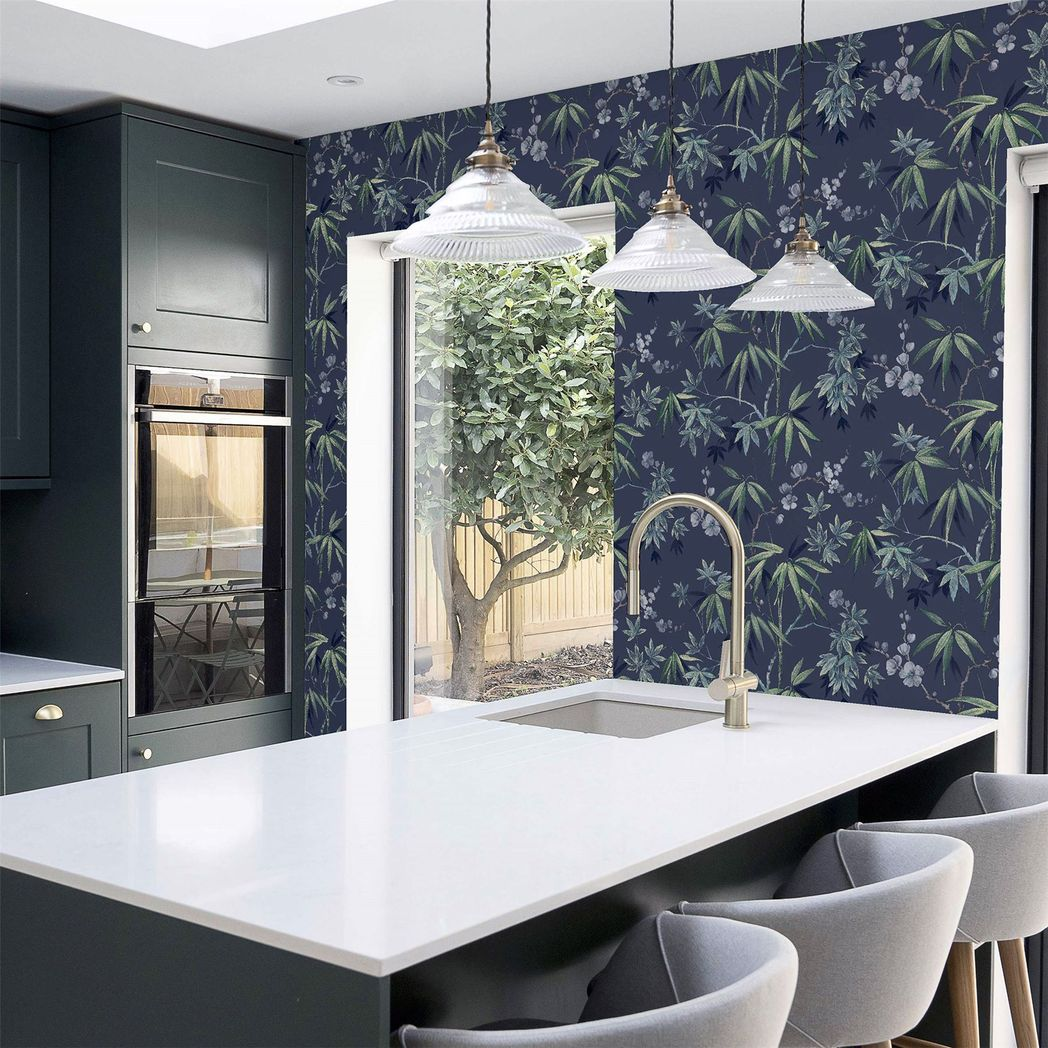 Arthouse Jasmine Garden Vinyl Wallpaper with Lilac Flowers and Metallic Touches – Hardwearing, Navy