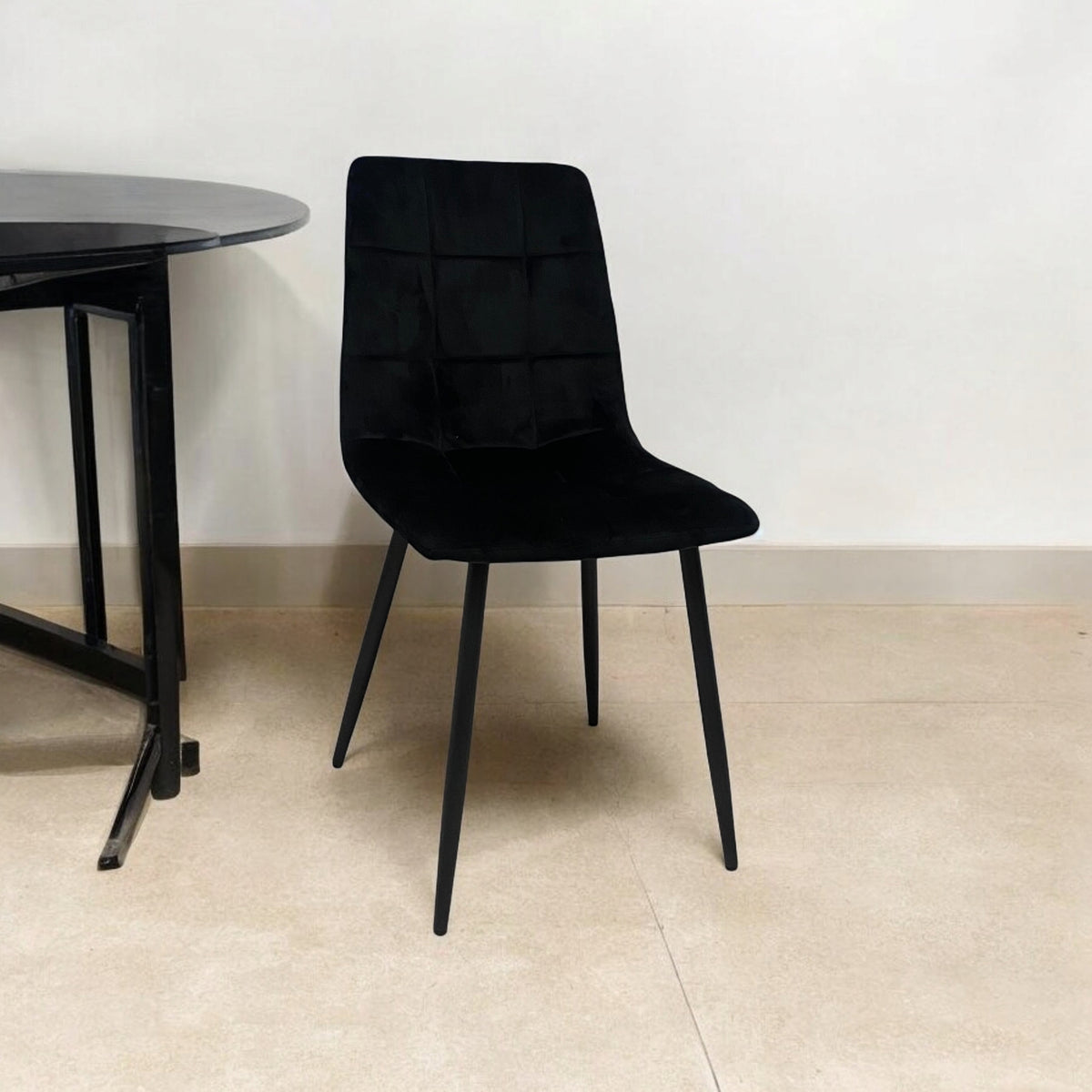 AcaciaHome Velvet Padded Dining Chair with Black Metal Legs