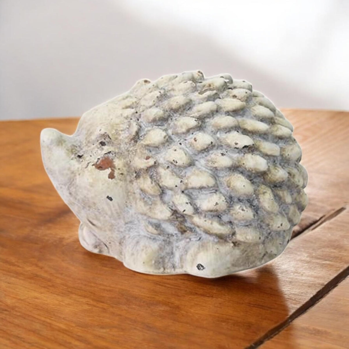 Stone-Look Cement Hedgehog Garden Sculpture – Frostproof Weatherproof Ornament for Indoor & Outdoor