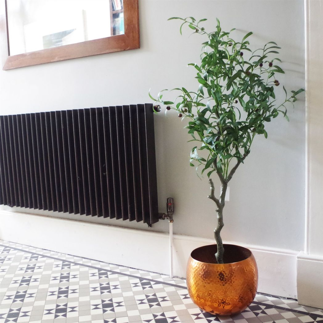 120cm Artificial Olive Tree with Realistic Olives – Natural Style Potted Faux Tree with Wired Stems