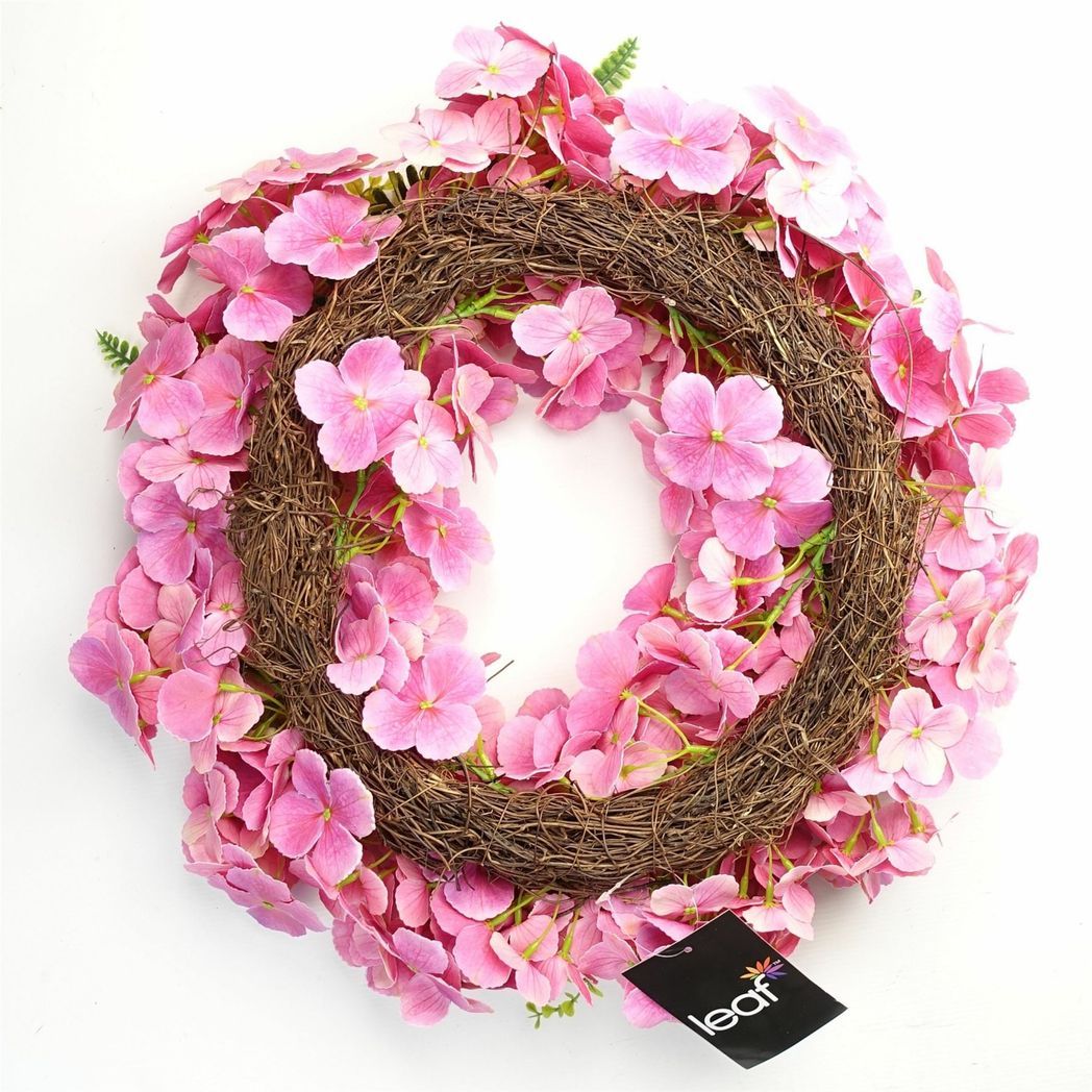 Leaf 40cm Artificial Pink Blossom Floral Wreath – Natural Woven Base, Door Decoration