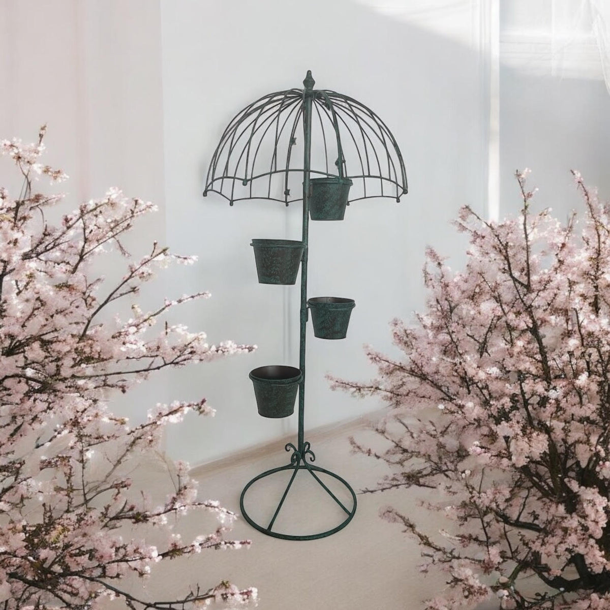 130cm Rust-Resistant Metal Garden Planter