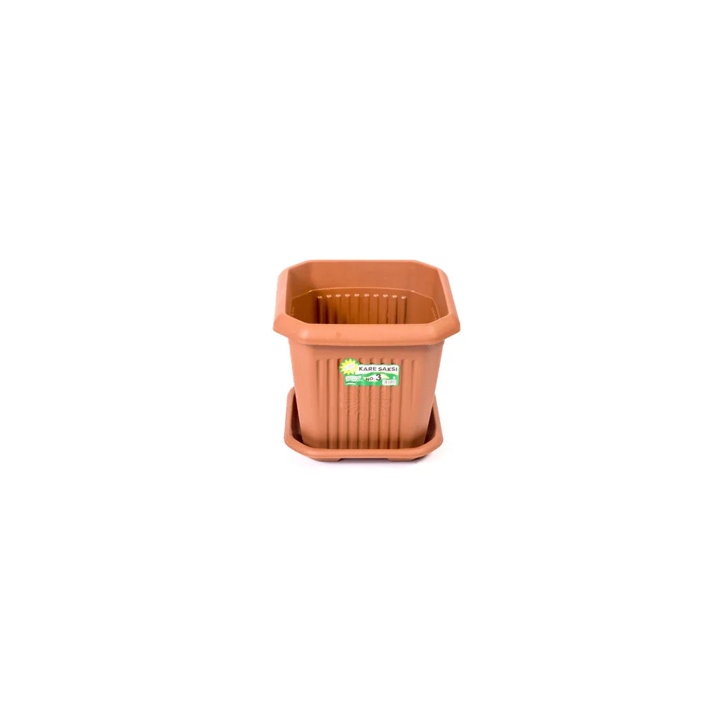No. 3 Square Plastic Plant Pot with Base, 16 x 14cm – Indoor Outdoor Garden Planter